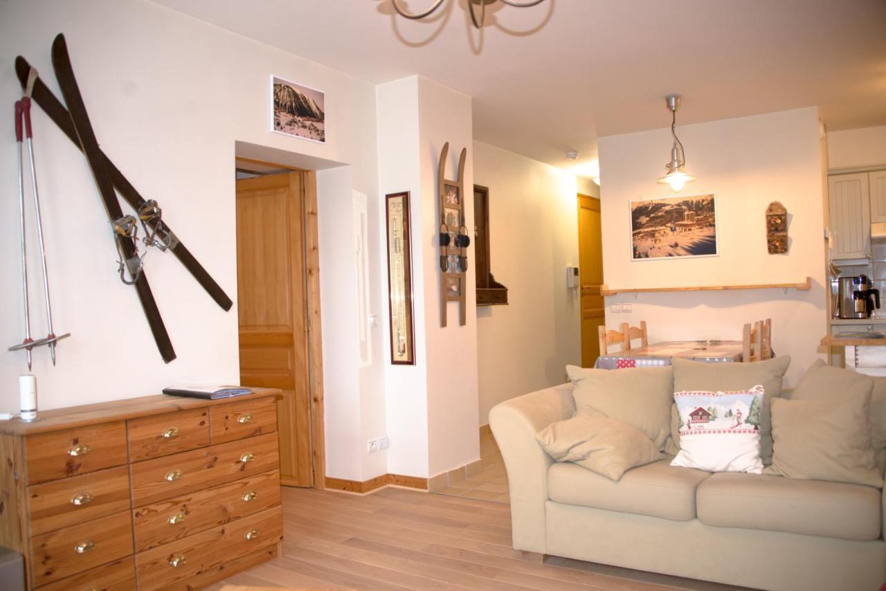 Courchevel 1550 - Veritable Ski Aux Pieds - Appartement Les Tovets T2 - 47M2 - 4P Exteriör bild